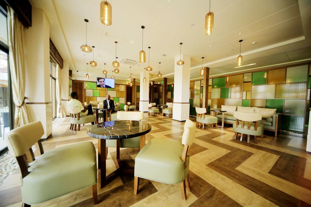 Hotel Africana Kampala Ngoại thất bức ảnh