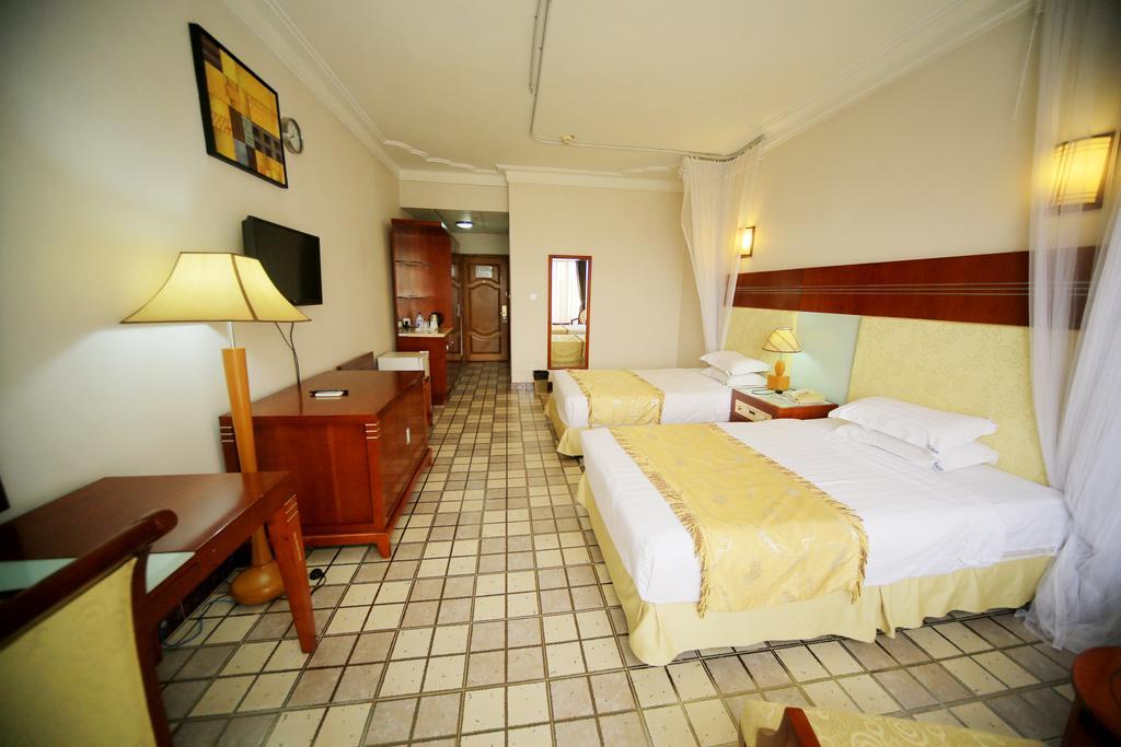 Hotel Africana Kampala Ngoại thất bức ảnh