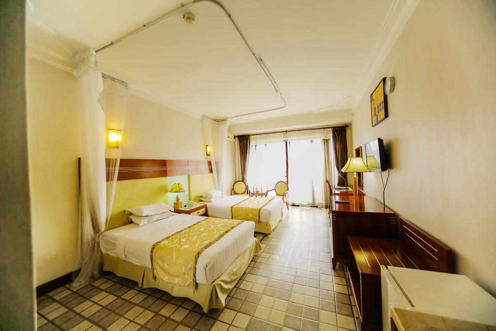Hotel Africana Kampala Ngoại thất bức ảnh