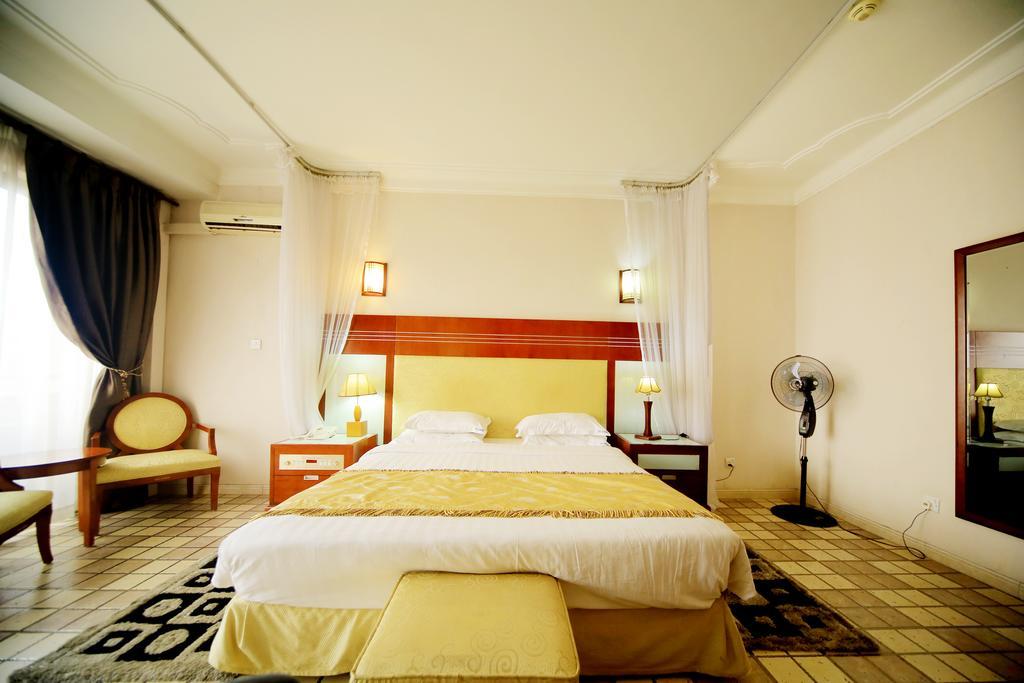 Hotel Africana Kampala Ngoại thất bức ảnh