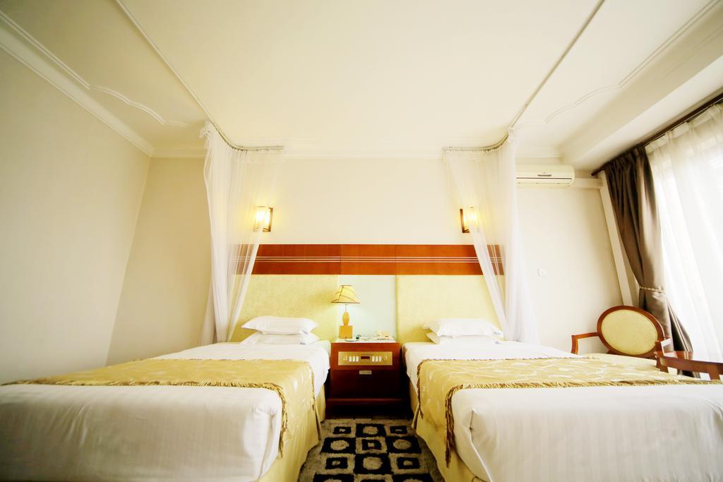 Hotel Africana Kampala Ngoại thất bức ảnh