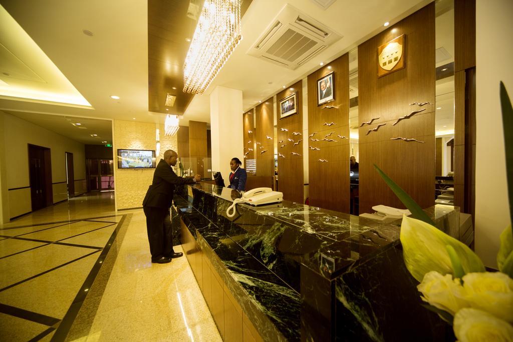 Hotel Africana Kampala Ngoại thất bức ảnh