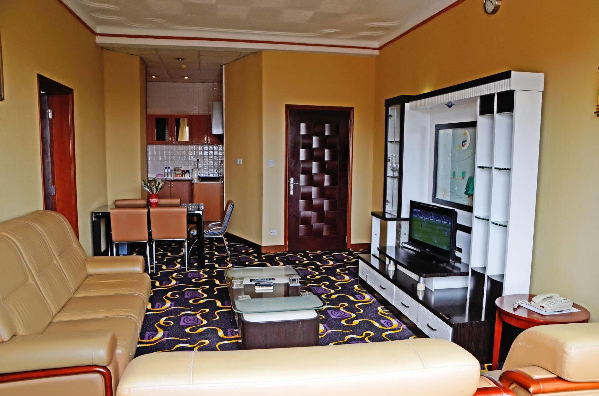 Hotel Africana Kampala Ngoại thất bức ảnh