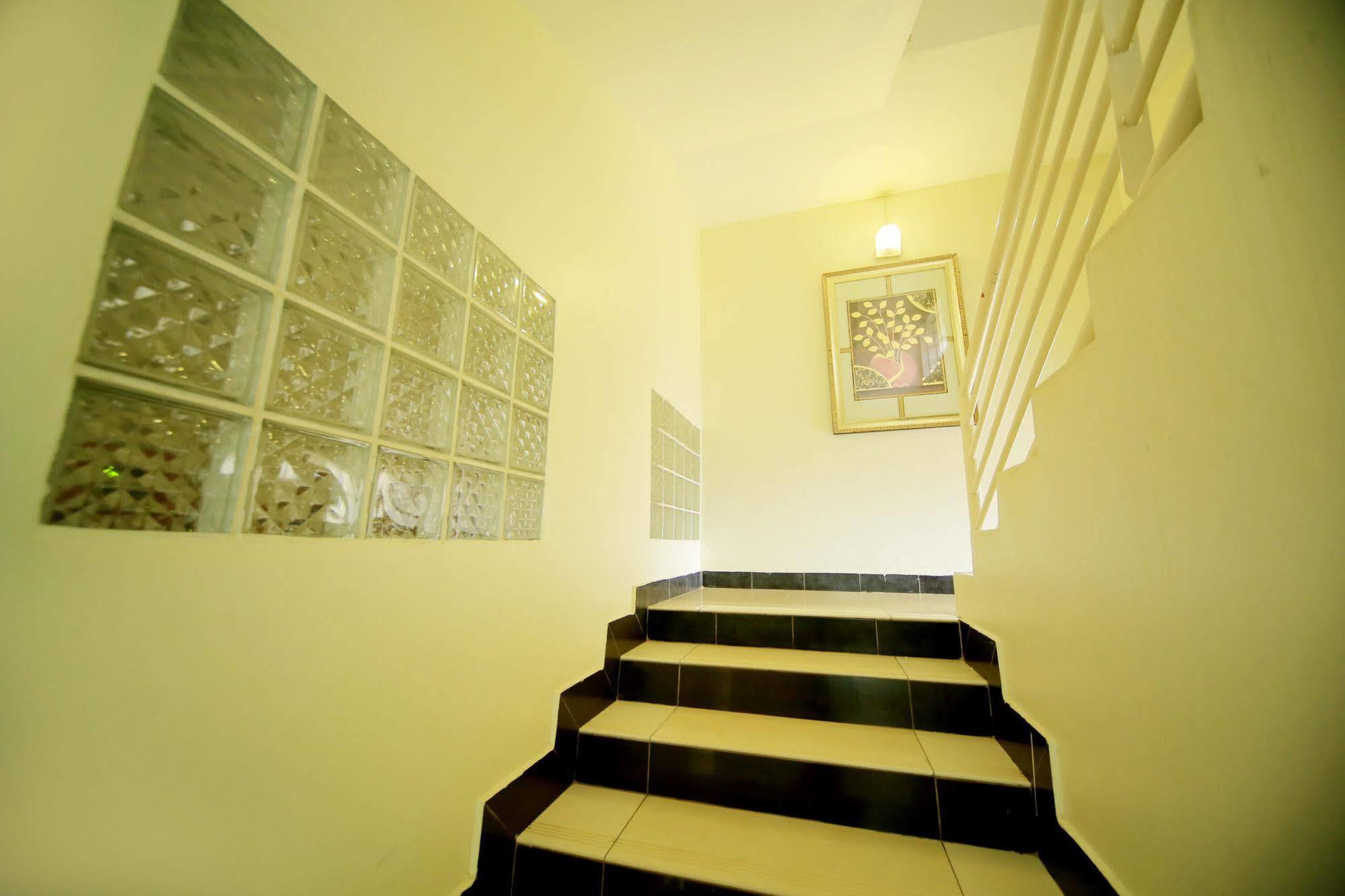 Hotel Africana Kampala Ngoại thất bức ảnh